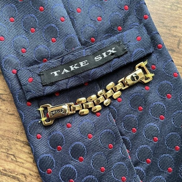 Take Six Mens Silk Tie Navy Blue Red Dot Jacquard Necktie Gold Chain Keeper Loop - Picture 8 of 10